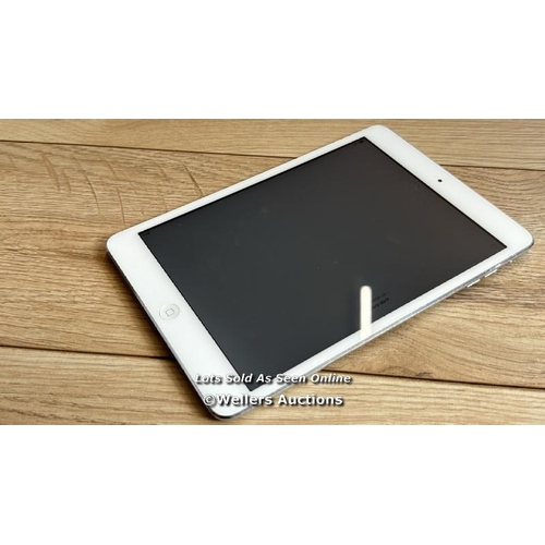 204 - APPLE IPAD MINI 2 / A1489 / SILVER / 32GB / SERIAL NO. DLXLRH56FCM9 / I-CLOUD LOCKED / H66