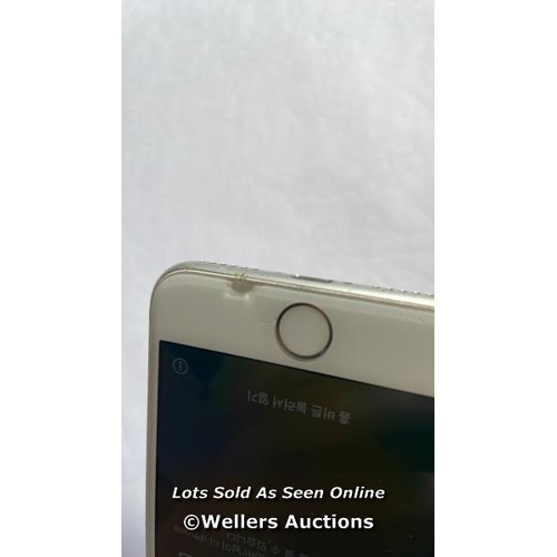 9084 - APPLE IPHONE 8 / A1905 / SILVER / 64GB / SERIAL. NO. FFMVM8RBJC68 / I-CLOUD LOCKED / FRONT AND REAR ... 