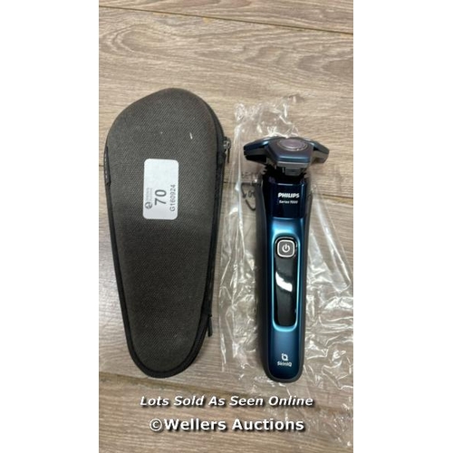 70 - PHILIPS 5000 SERIES SHAVER / APPEARS TO BE NEW, WITHOUT BOX / E5