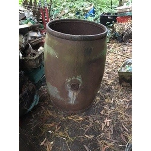 487 - A large galvanised barrel/planter with hole in base, 88cm (h) / Please bring equipment and labour to... 