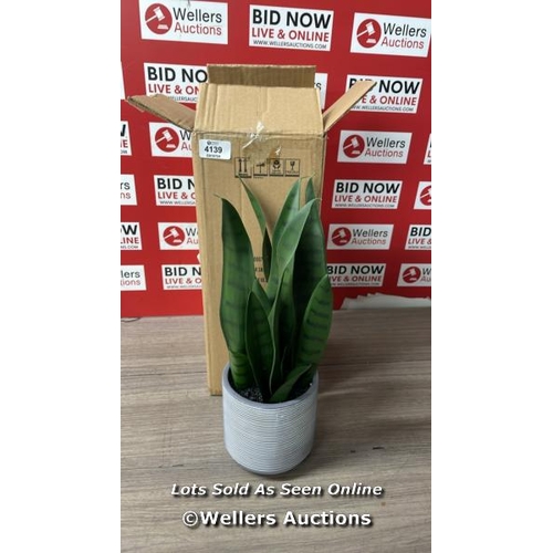 1071 - ARTIFICIAL SNAKE PLANT / NEW / F28