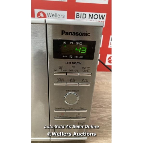 1081 - PANASONIC GRILL MICROWAVE (NN-GD37HSBPQ) / POWERS UP / SIGNS OF USE / E55