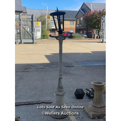 10 - Reconstituted stone Victorian style lamp post with metal spire top, total height 200cm, 41cm w / Con... 