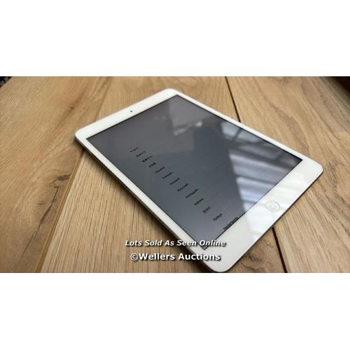 2022 - APPLE IPAD MINI 2 / A1490 / SILVER / 16GB / SERIAL NO. F4KLQ3JAFLMK  / I-CLOUD LOCKED