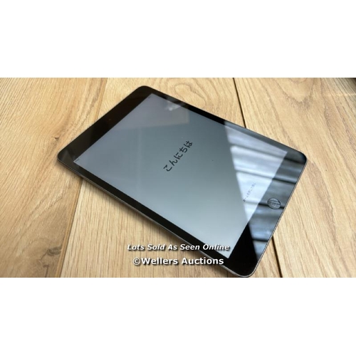 2027 - APPLE IPAD MINI 2 / A1489 / SPACE GREY / 32GB / SERIAL NO. F9FPVB2XFCM6  / I-CLOUD LOCKED