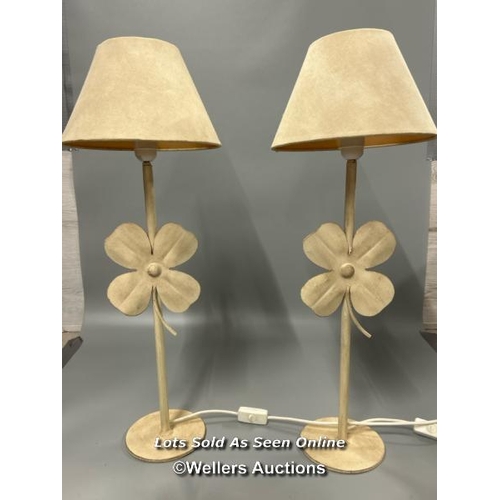 77 - A pair of modern table lamps with flower design, untested with european plugs, 70cm high / AN15