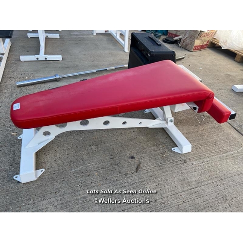 10 - Star Trac FBR-705 adjustable decline bench, 52cm h x 153cm l x 55cm w / JGS420