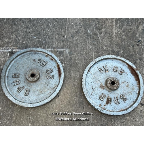 20 - Two Spur 20kg weight plates / JGS420