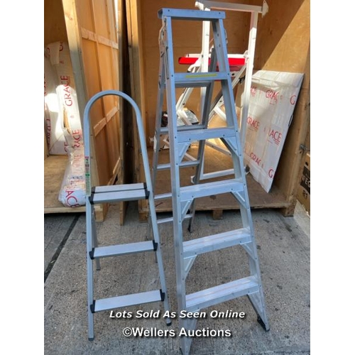 28 - Two step ladders / JGS416