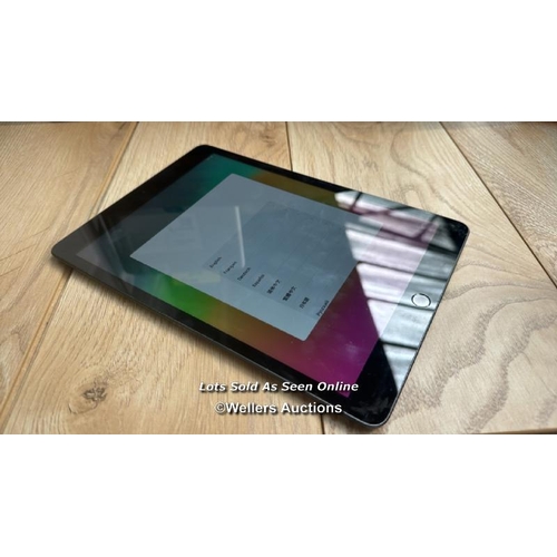 2190 - APPLE IPAD 10.2