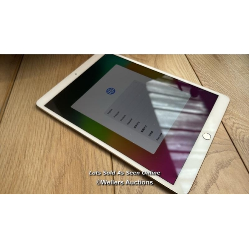 2228 - APPLE IPAD 10.5