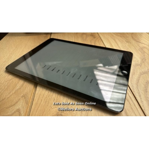 2247 - I-CLOUD UNLOCKED: APPLE IPAD AIR / A1474 / 64GB / SPACE GREY / SERIAL NO. DMPLXDNRFK12  / E85