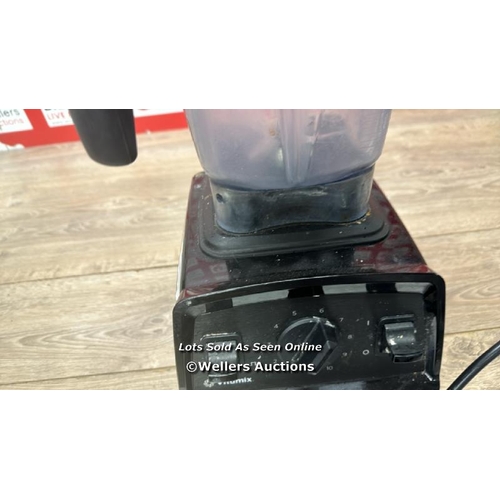 1596 - VITAMIX E320 EXPLORIAN BLENDER / A13 [3418]