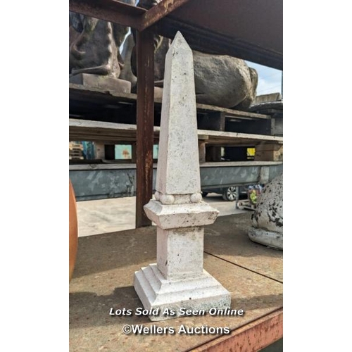 24 - M0122 Small reconstituted stone and resin obelisk, H: 39cm x W: 12cm