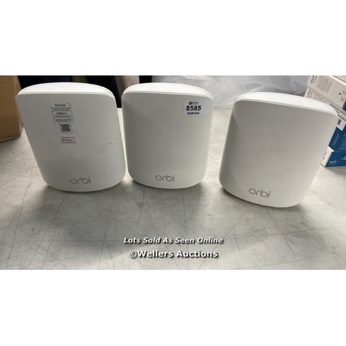 8585 - 3 X ORBI ROUTERS / UNTESTED