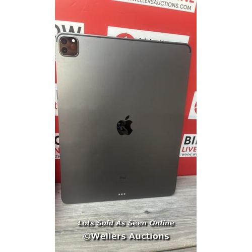 8717 - APPLE IPAD PRO 6TH GEN 2022, 12.9 INCH, WIFI 512GB / POWERS UP / APPEARS NEW OPEN BOX / IN VERY GOOD... 