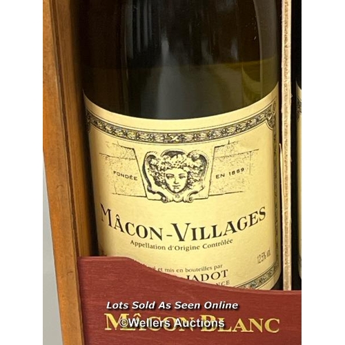 111 - Louis Jadot Gift Set incl. Macon Blanc Villages & 2012 Bourgogne Pinot Noir, both 75cl & 12.5% / AN1... 