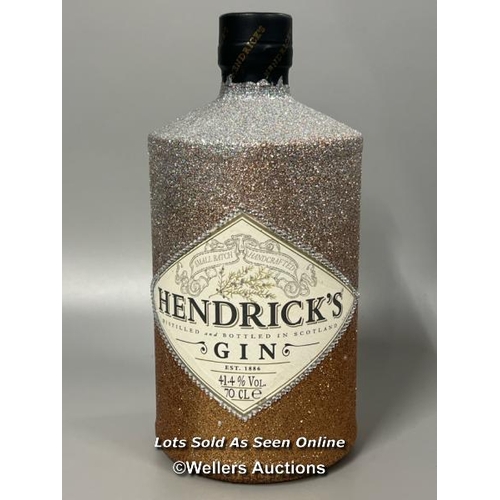 123 - Hendrick's Gin with Glitter Exterior, 70cl, 41.1%