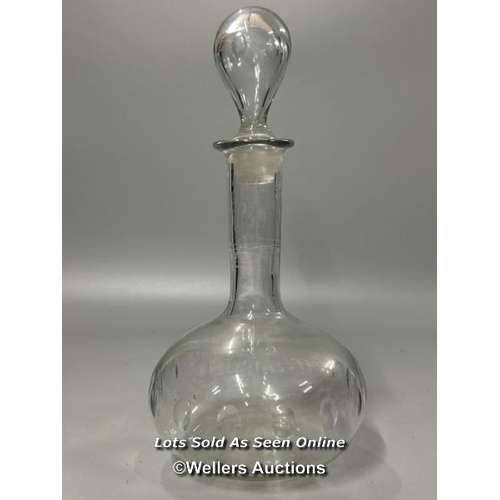 137 - Vintage glass decanter, 29cm high /AN19