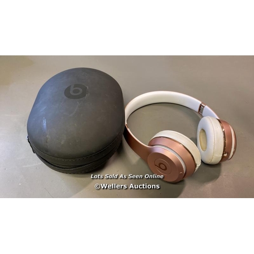 9502 - BEATS PINK  MODEL: A1796 HEADPHONES WIRELLESS WITH CASE