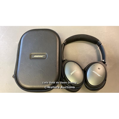 9504 - BOSE QC25 HEADPHONES WITH CASE - FOAM DAMAGED