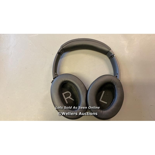 9507 - HEADPHONE BOSE MODEL: 437310 HEADPHONES WITH CASE AND CABLE