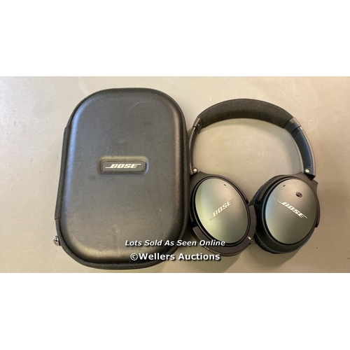 9508 - HEADPHONE BOSE QC25 HEADPHONES WITH CASE AND CABLE