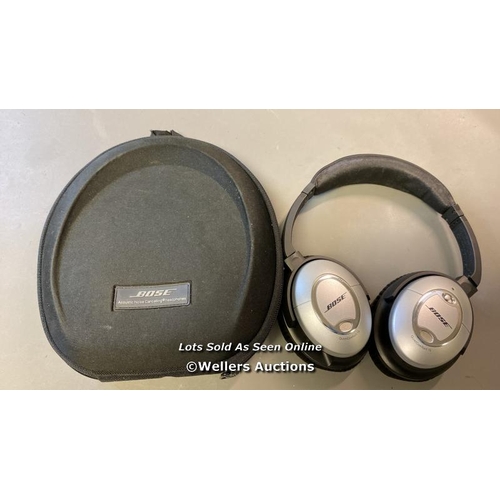 9511 - BOSE QUIET COMFORT QC-15 HEADPHONES WITH CASE