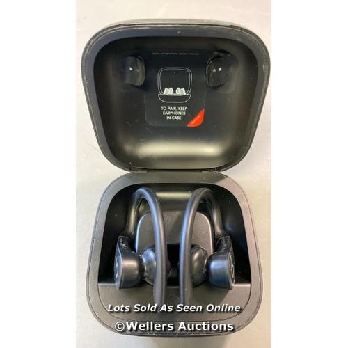 9552 - EARPHONES IN CASE BEATS MODEL: A2078