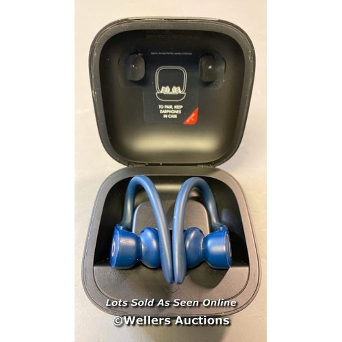 9556 - EARPHONES IN CASE BEATS MODEL: A2078