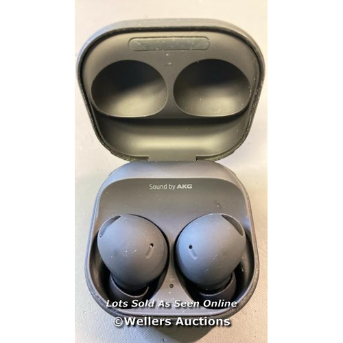 9572 - EARBUDS SAMSUNG IN CASE MODEL: SMR510