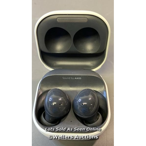 9573 - EARBUDS SAMSUNG IN CASE MODEL: SM-R177