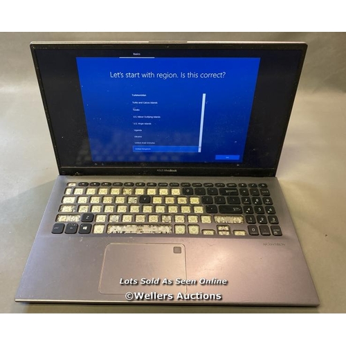 9689 - LAPTOP: ASUS 250 GB HD AMD RYZEN 5 35004@ 2.1 GHZ 8GB RAM WIN 10 - KEYBOARD DAMAGED