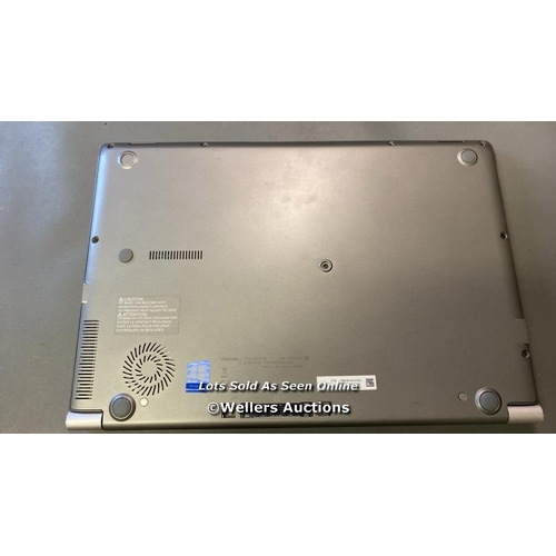 9692 - LAPTOP: TOSHIBA 180 GB CORE 15-62004 @ 2.4 GHZ 8GB RAM WIN 10