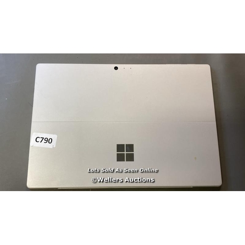 9699 - MICROSOFT 1796 128 GB HD CORE 15-73004 @ 2.6GHZ 8GB RAM WIN 10