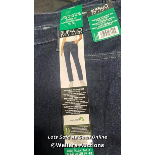 2028 - 4X LADIES NEW DAVID BITTON BUFFALO HIGH RISE STRAIGHT LEG JEANS / UK 16 / C28