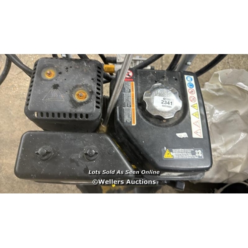 2341 - CHAMPION PETROL 2600 PSI PRESSURE WASHER / P4