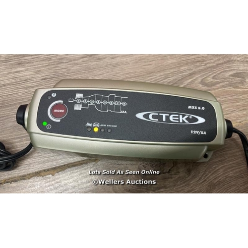 3060 - CTEK MXS 5.0 BATTERY CHARGER WITH AUTOMATIC TEMPERATURE COMPENSATION, BLACK / MINIMAL SIGNS OF USE /... 