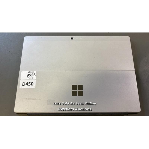 9526 - MICROSOFT CORE 15-7300U@2.6GHZ 8GB RAM 250GB HD WIN 10