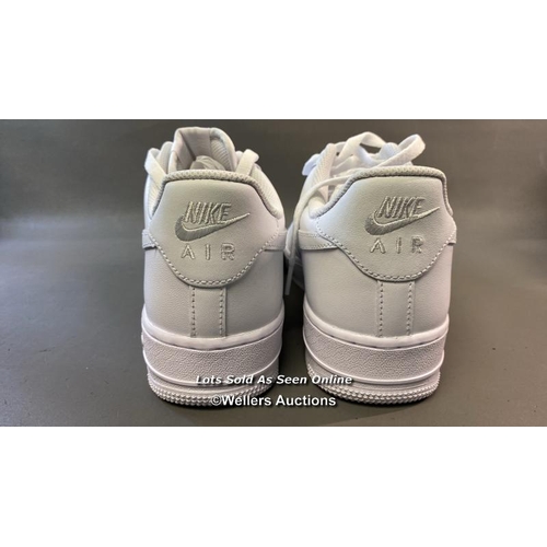 9569 - NIKE TRAINERS AIR FORCE 1 '07  SIZE UK 8 - BRAND NEW