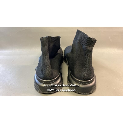 9570 - BALENCIAGA TRAINERS SIZE UK 11