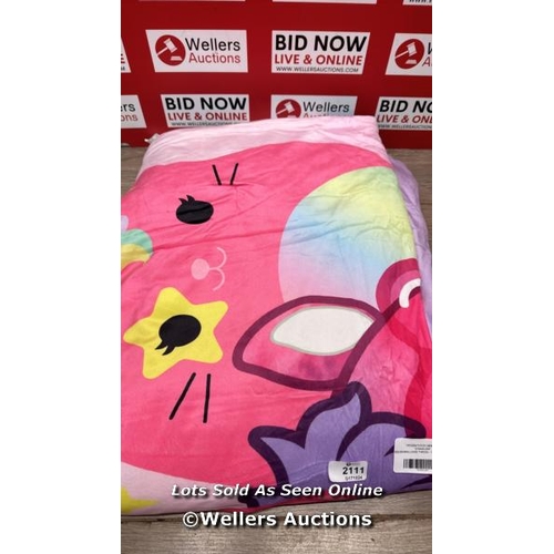 2111 - SQUISHMALLOWS THROW - 127CM X 177CM / APPEARS NEW OPEN BOX / E18