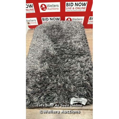 2116 - TOWN & COUNTRY LIVING CONFETTI SHAG ACCENT RUG (68CM X 114CM) / APPEARS NEW OPEN BOX / E18