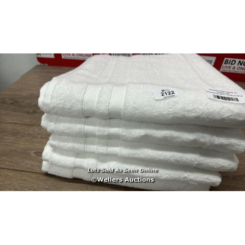 2122 - GRANDEUR BATH TOWELS BALE / APPEARS NEW OPEN BOX / E19