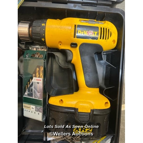 14 - Dewalt DW995 drill with battery and charger / Container no. BM000130