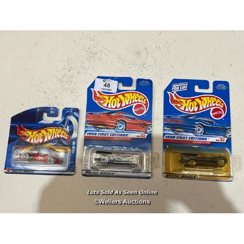 48 - Three vintage hotwheels cars, inc. x2 1998 first edition Jaguar D-type and a Ferrari 156 / Container... 