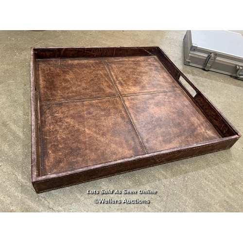 89 - Square leather style tray / Container no.  BM000508