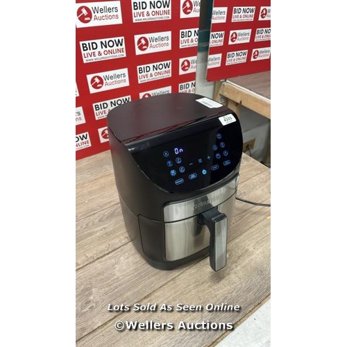 4333 - GOURMIA 7.6L DIGITAL AIR FRYER WITH LIGHT & WINDOW / POWERS UP / SIGNS OF USE  / D14