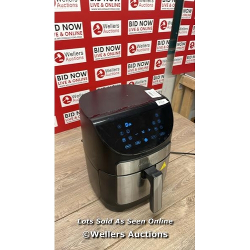 4334 - GOURMIA 6.7L DIGITIAL AIR FRYER / POWERS UP / SIGNS OF USE  / D13