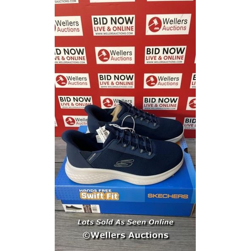 4462 - GENTS NEW SKECHERS SWIFT FIT TRAINERS, NAVY BLUE, UK 8 / G26